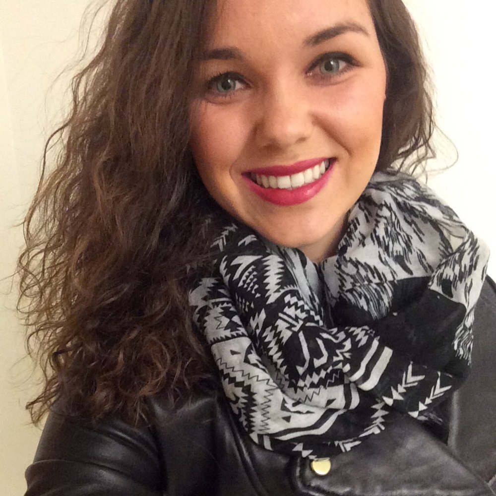 Meet your Posher, Carolyn